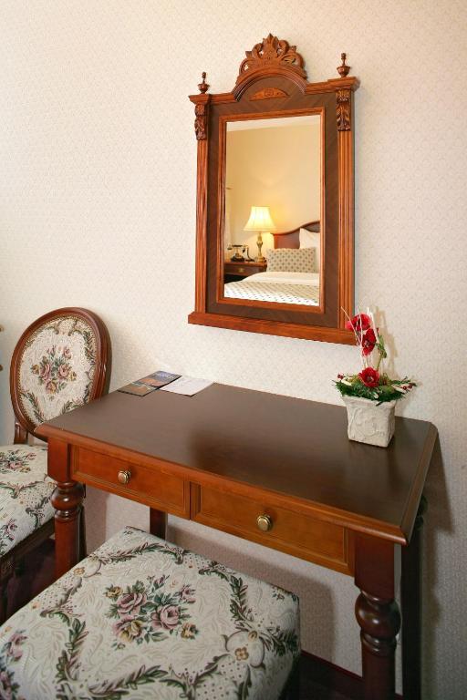 Hotel Mertin 호무토프 객실 사진